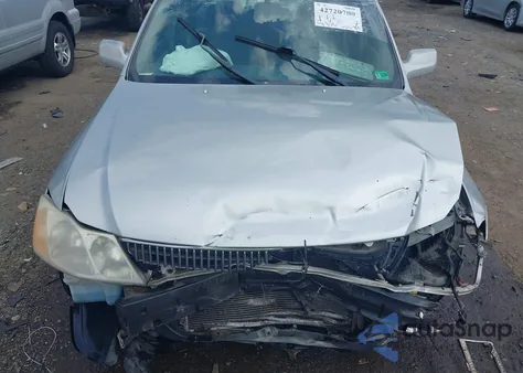 2000 Toyota Avalon Xl из США, поврежденный, VIN 4T1BF28B7YU072323